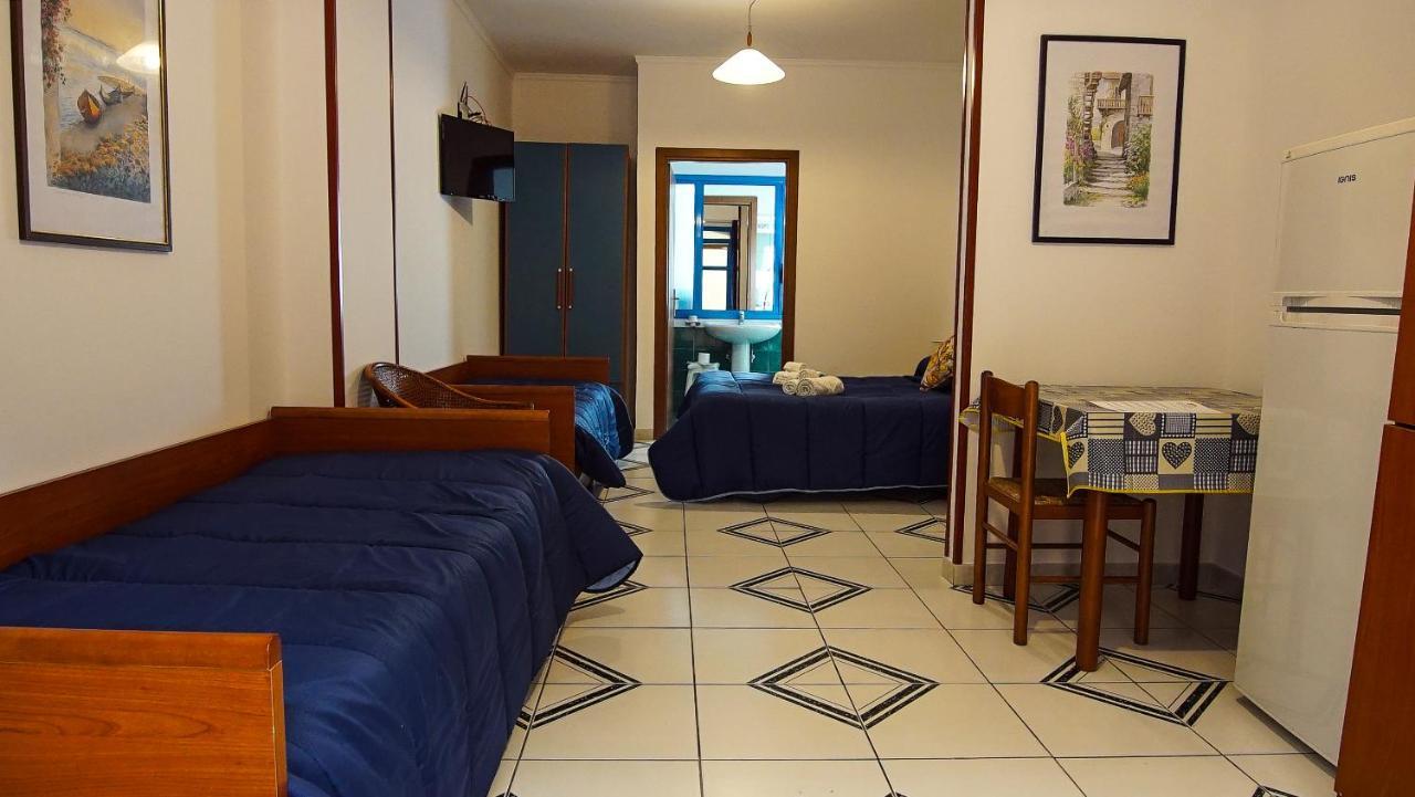 Baia Di Naxos Aparthotel 3*