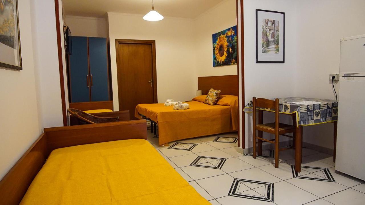Baia Di Naxos Aparthotel 3*
