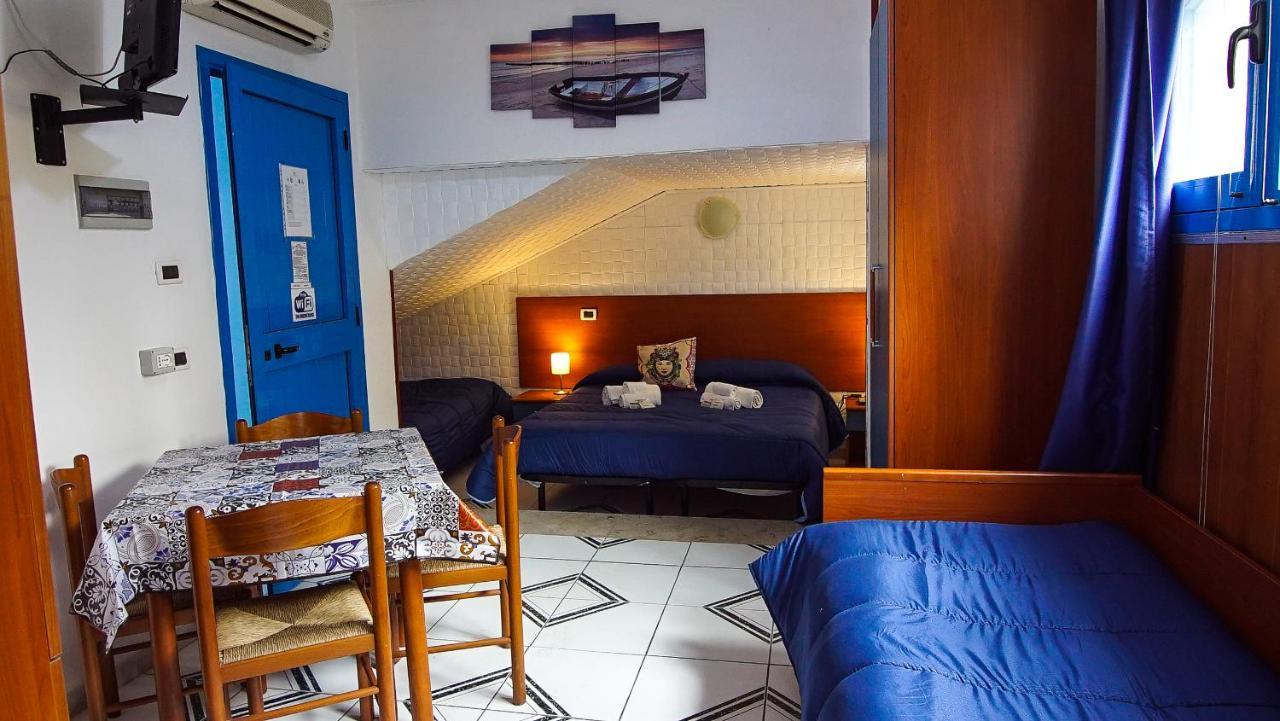 Baia Di Naxos Aparthotel 3*