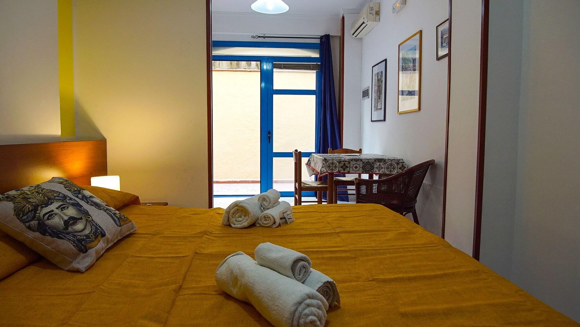 Aparthotel Baia Di Naxos 3*