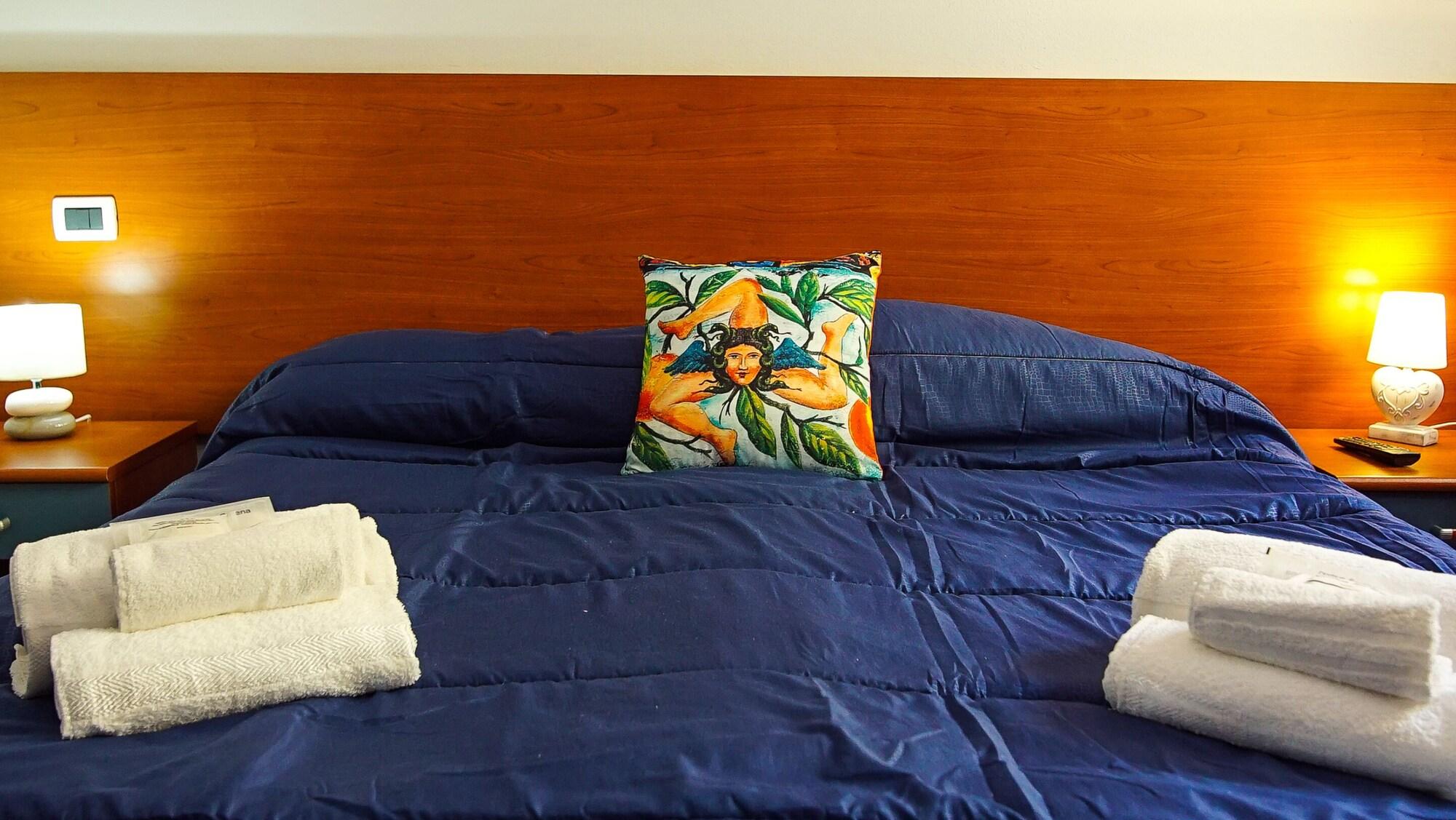 Baia Di Naxos Aparthotel